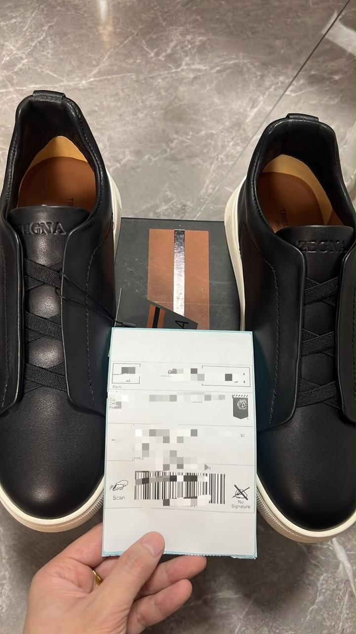 Zegna Triple Stitch com etiqueta de envio